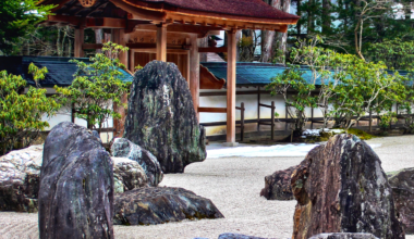 Karesansui zen rock garden at Kongobuji Temple, Mt Koya, Wakayama Prefecture. [OC]