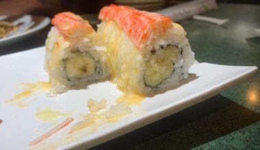 Crazy monkey roll: deep fried banana with (imitation) crab and spicy mayo