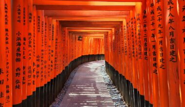 Fushimi Inari Taisha - cliched but pretty