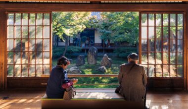 Strangers relax at Kennin-ji Temple - Kyoto [OC]