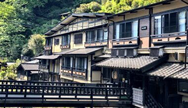 Riverside ryokan in Kurokawa Onsen, Kumamoto Prefecture [OC]