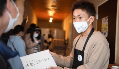 Japan's New Progressive Cafe Staffed Only with People Who Stutter