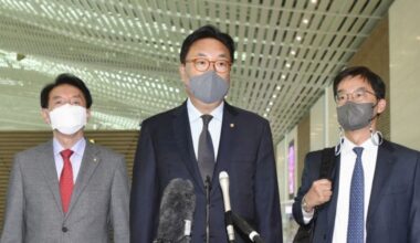 Delegation sent by next S. Korea president arrives in Japan for policy talks