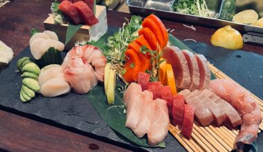 “18pc” sashimi plate