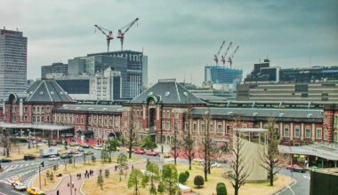 JR Tokyo Station, January 2003.