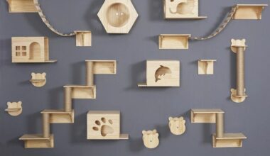 Cat wall mounts