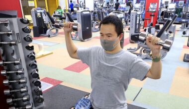 Gyms facing COVID mask dilemma amid summer heat concerns