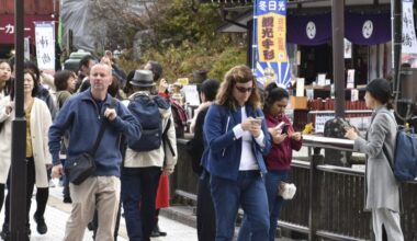 Travel firms thrown in confusion as Japan reopens to foreign tourists