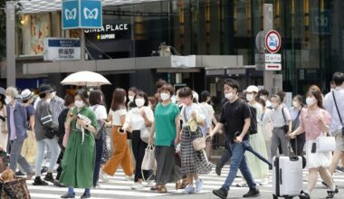 Tokyo's daily COVID-19 cases hit record above 30,000