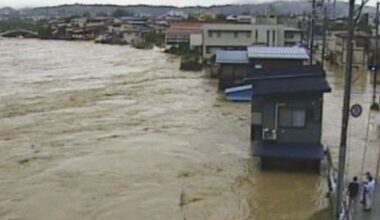 Heavy rain hits northeastern Japan, residents urged to evacuate