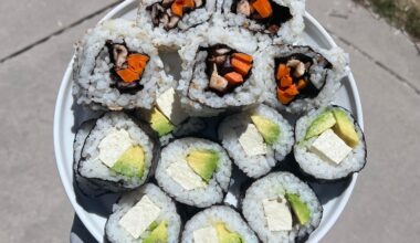 I love inside out rolls with the sesame seeds! Homemade