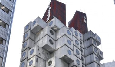 Demolition begins at iconic Nakagin Capsule Tower