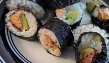 Does anyone have experience making sushi with canned tuna or salmon? (home made pic for pretties)