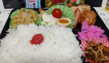 Today's bento Main: fish with sakekasu. Stir-fried cabbage and pork, Dried radish and konbu, etc