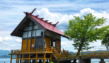 Kansa Shrine at Lake Tazawa, Akita Prefecture [OC]