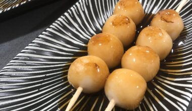 Mitarashi Dango