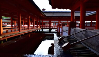 Itsukushima(厳島神社) shrine in Hiroshima