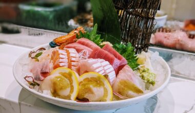 A sashimi deluxe at a restaurant