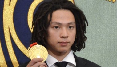 Beijing halfpipe gold winner Hirano eyeing 2026 Games