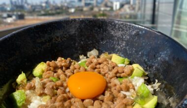 Avo Natto over Rice