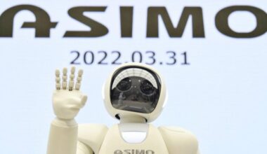 Honda's Asimo robot retires after 20-year career wowing public