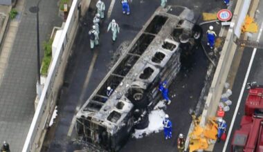 2 dead, 7 injured after bus overturns on Nagoya expressway