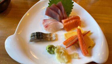 Simple Sashimi Lunch