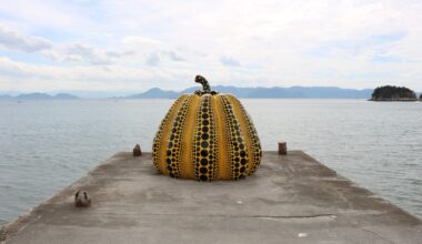 [OC] Yayoi Kusama's Yellow Pumpkin is back on Naoshima