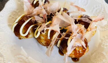 Frozen takoyaki cooked in an air fryer. Not bad!