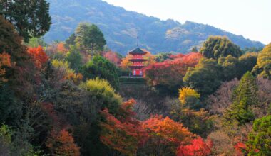 The pagoda at Kiyomizu-dera, two years ago today (Kyoto-fu)