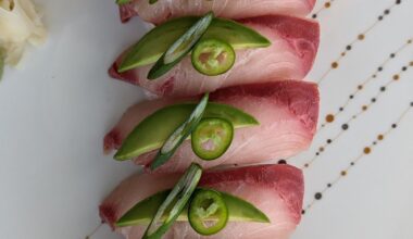 Hamachi, chili, avocado, scallion.