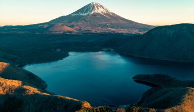 Motosuko Lake and Mt. Fuji, the view on the back of the ¥1,000 bill!