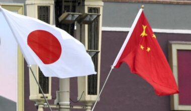 China resumes issuing visas to Japanese citizens