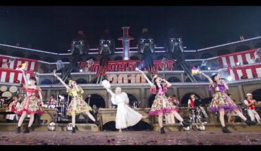 In honor of Keiji Muto's final match, here's the Great Muta chasing around J pop group Momoiro Clover Z at the MetLife Dome in 2019. 3:20