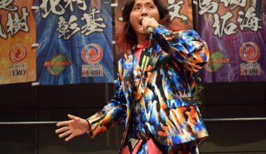 Hiromu Takahashi unexpectedly showed up at a ZERO1 show to announce that proceeds from the All Star Junior Festival will be partially donated to Shinjiro Otani