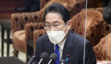 Gov't revises Kishida pledge to double Japan's childcare budget