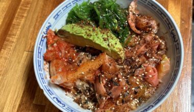 Do home made bowls with Salmon, seaweed salad, Kim Chi, pickled ginger and avocado count?