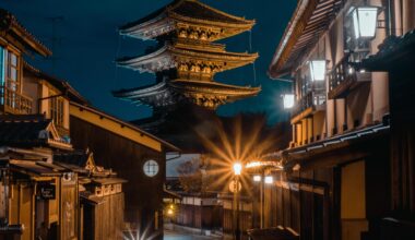 [OC] Yasaka Pagoda in Kyoto at night