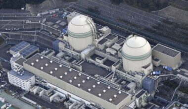 Takahama nuclear reactor in Fukui halted after alert goes off