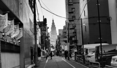 Okubo, towards the Docomo Yoyogi Building