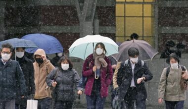 Tokyo gets heavy snow alert as weather agency warns of disruptions