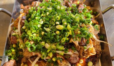 Hiroshima style Sunazuri (Chicken Gizzard) Okonomiyaki