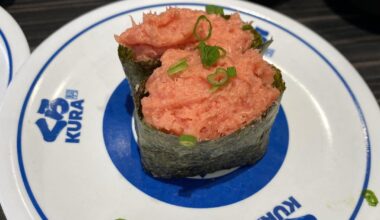 Trying Recently Opened Kura Revolving Sushi Chain in Philly