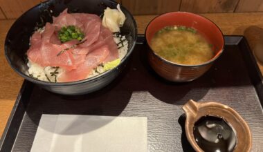 Small tekka don (tuna bowl) place in Sagami Ono station near Tokyo. ~700¥