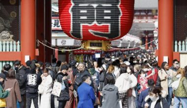 Feb. foreign entries to Japan up 88-fold from last year to 1.47 million