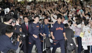 Samurai Japan receives heroes' welcome home after WBC win