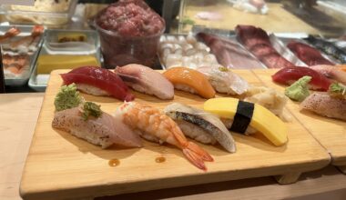 One of my favorite lunch spots! $30 for this 8 piece nigiri set and it also comes with miso soup on the side and a toro hand roll at the end.