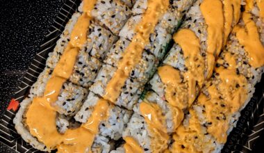 Would you rather Spicy Salmon or Spicy Tuna Roll?