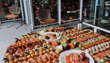 This Mega Sushi Party Platter ❤