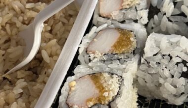 Can anyone tell me what the flaky stuff inside my sushi is? Every other time I order they don’t include it and I want to know what it is exactly so I can ask for it.. lol.